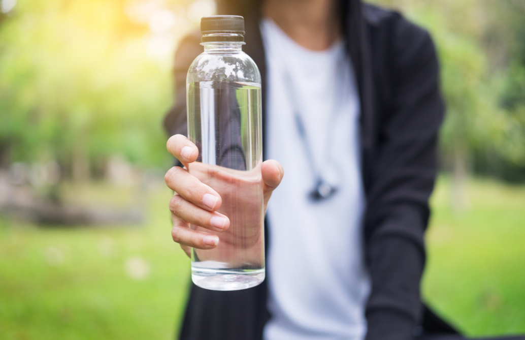 Qué tipo de botella de agua reutilizable elegir?