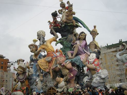 6 ideas para merchandising para fiestas de pueblo