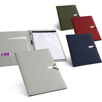 Carpeta en poliester con bloc de notas personalizada Carpeta en poliester con bloc de notas personalizada